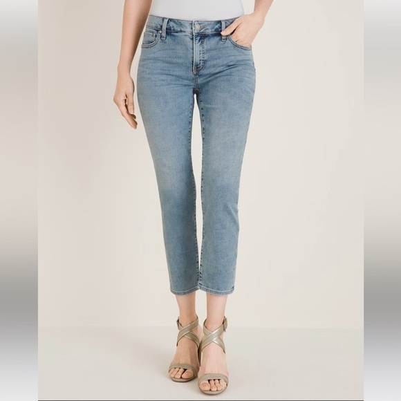 Chico’s So Slimming Girlfriend Crop Jeans Blue Denim - Size 0.5 (Small/6) - Picture 2 of 13